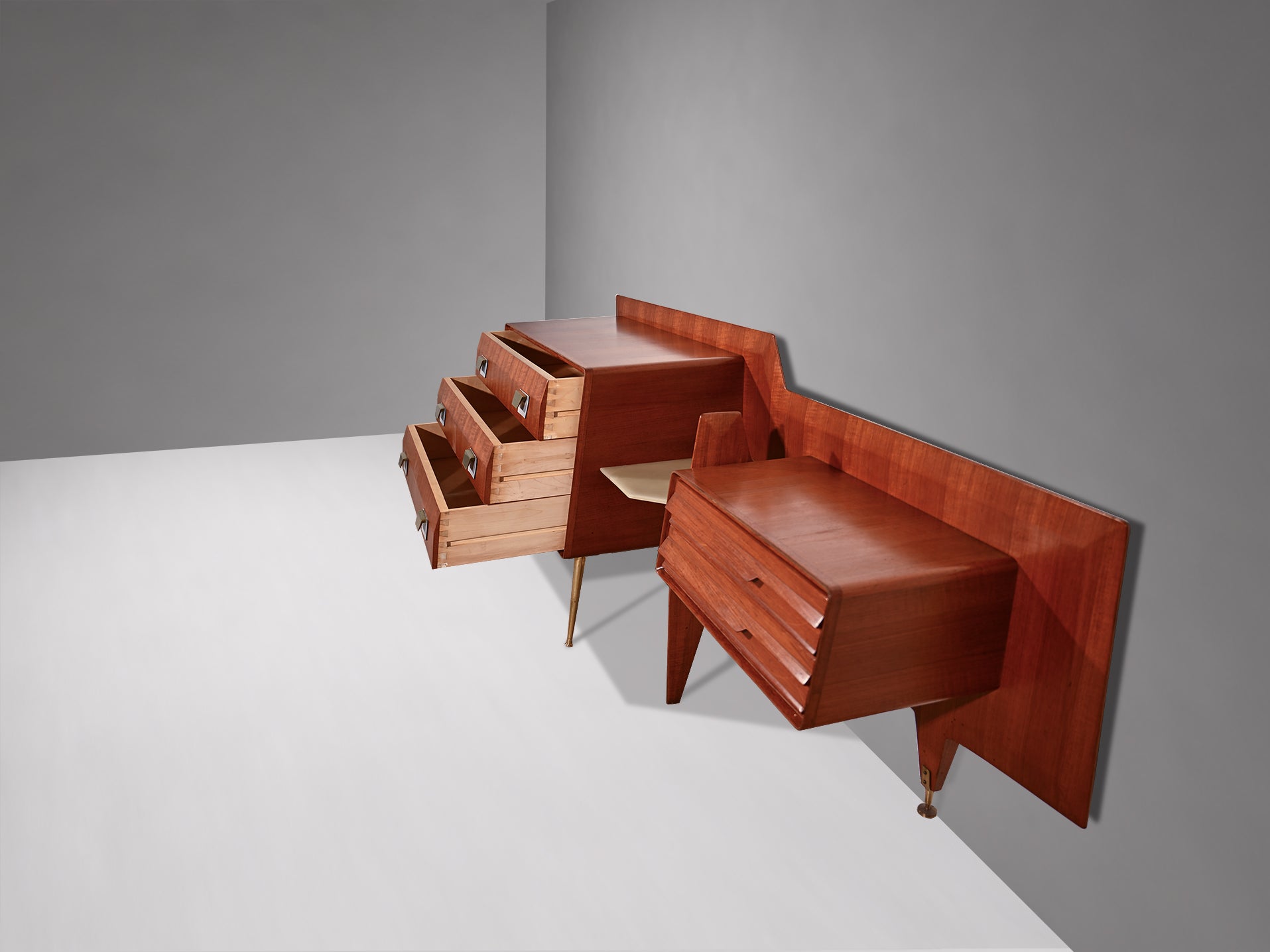 Italian Mid-Century Dresser att. Gio Ponti by La Permanente Mobili Cantù, 1950s