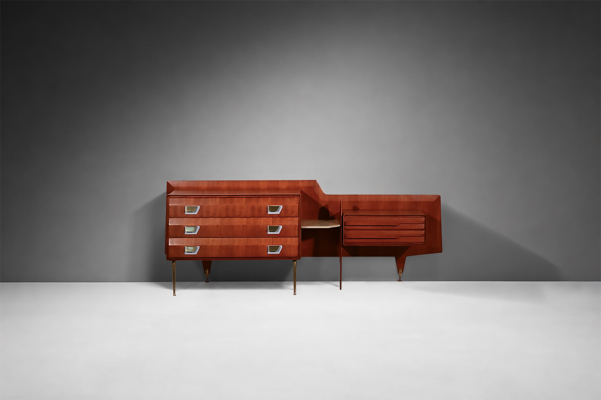Italian Mid-Century Dresser att. Gio Ponti by La Permanente Mobili Cantù, 1950s